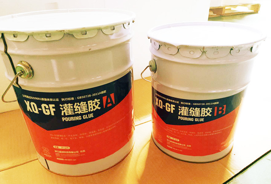 Hi Mod Gel Waterproof Concrete Crack Sealer Low Viscosity Grey Color